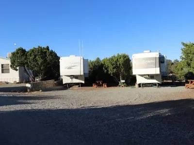 Manzano's RV Park