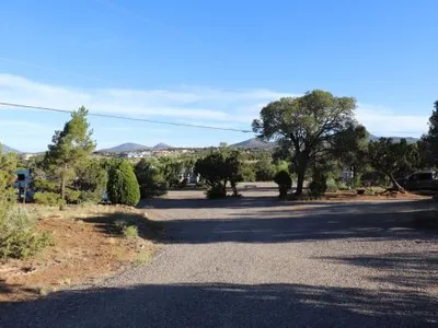 Manzano's RV Park